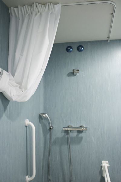 Senior Shower Installation Service